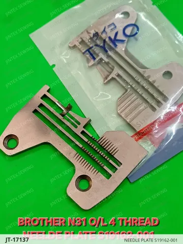 NEEDLE PLATE S19162-001 — JT-17137 sewing machine spare part